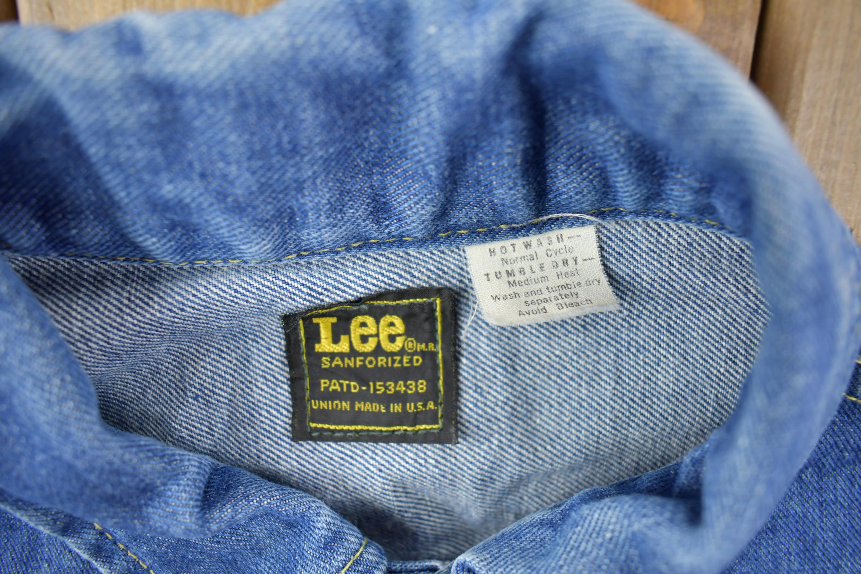 Vintage 1970s Lee Sanforized Jean Jacket Size Union Made In USA / Trucker Jacket