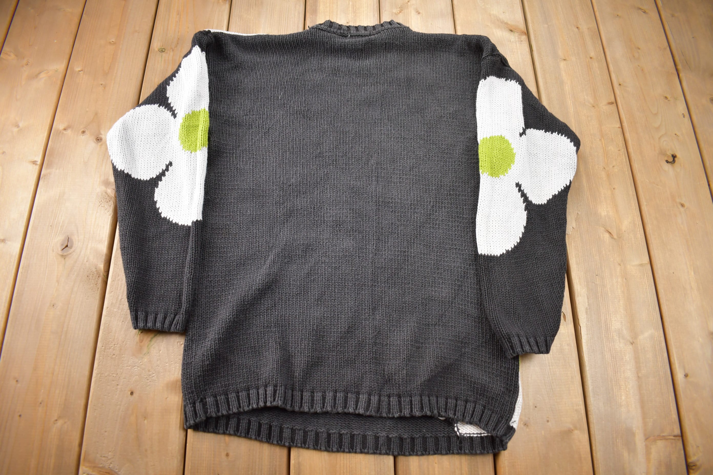 Vintage 1990s 100% Pinwheels Wool Knit Sweater