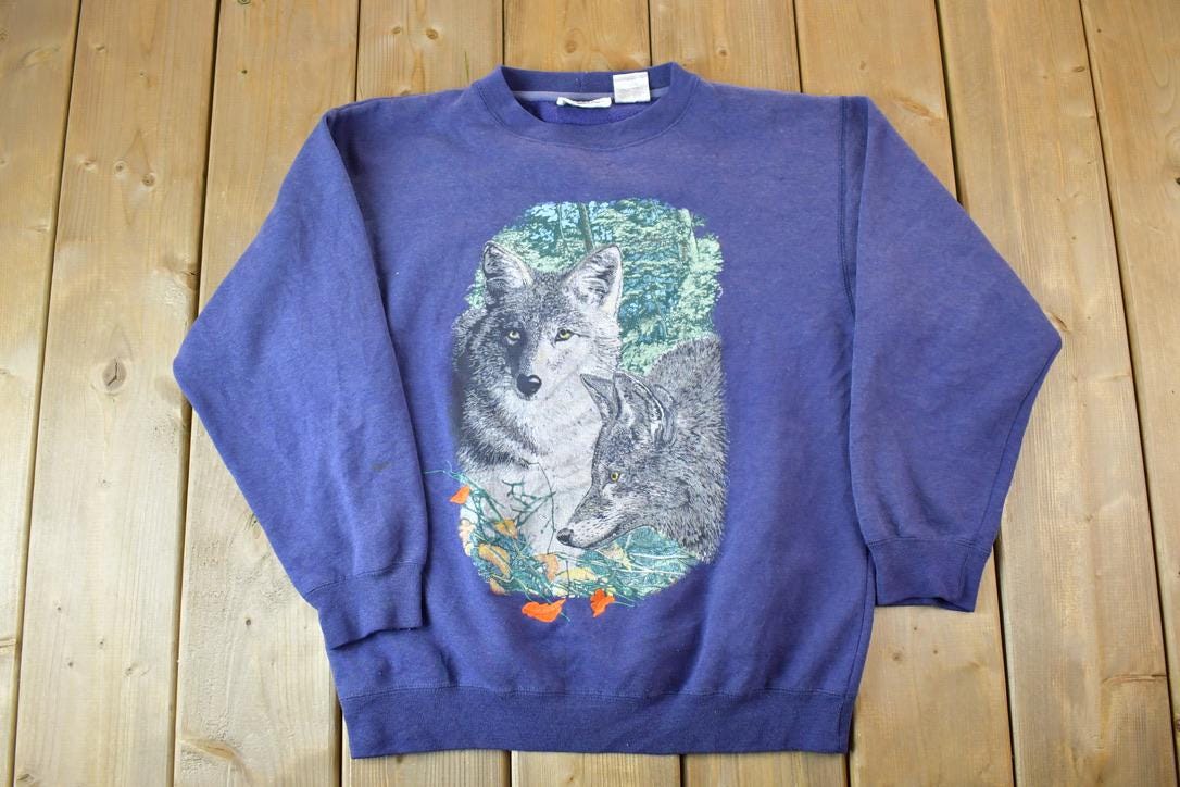 Vintage 1990s 2 Wolf East West Casuals Crewneck / Souvenir / Vintage Sweatshirt / Outdoorsman / Wilderness Sweatshirt / Made In USA