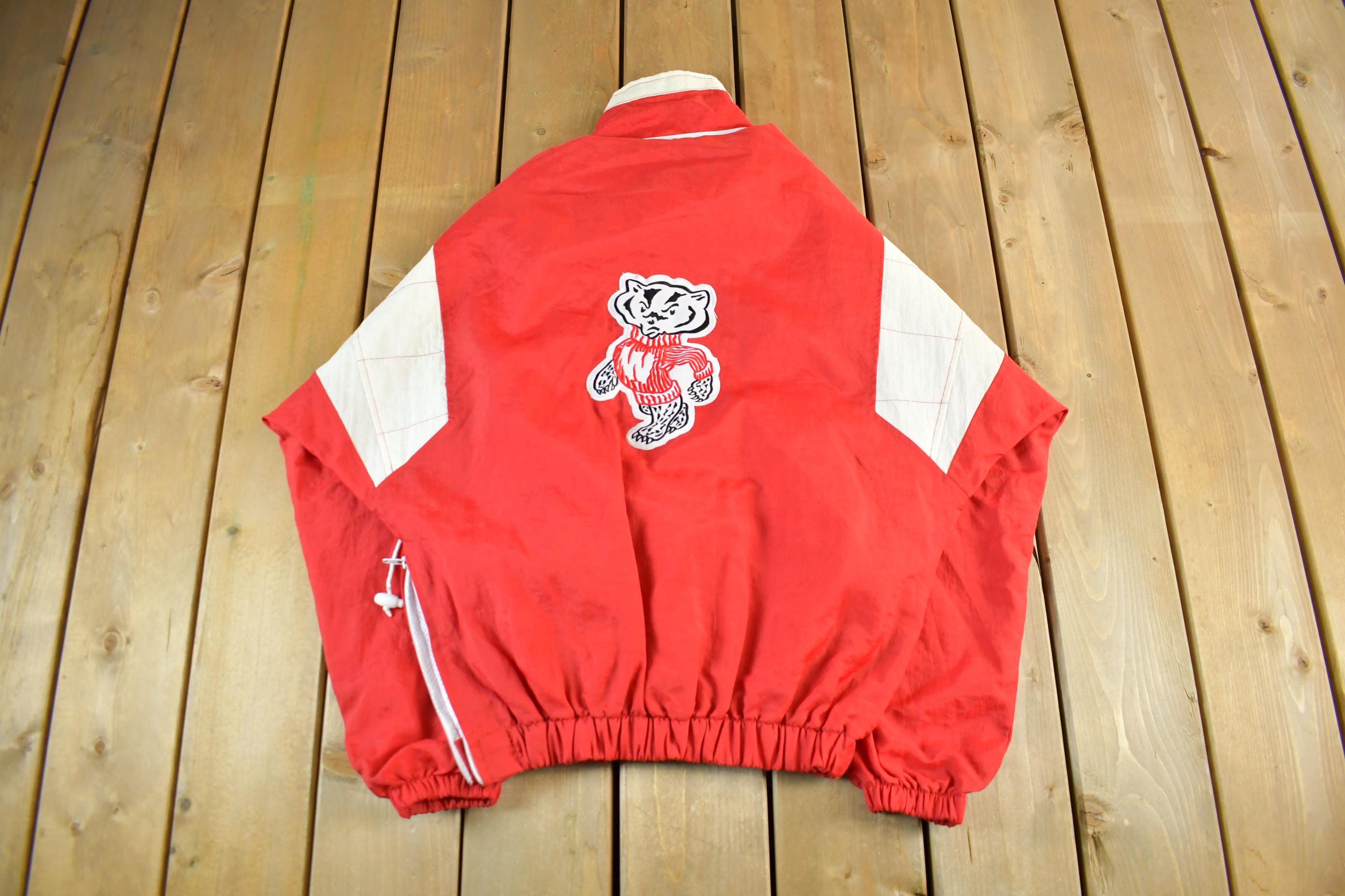 Vintage 1990s University of Wisconsin Badgers Collegiate NCAA Anorak Jacket Men's Large