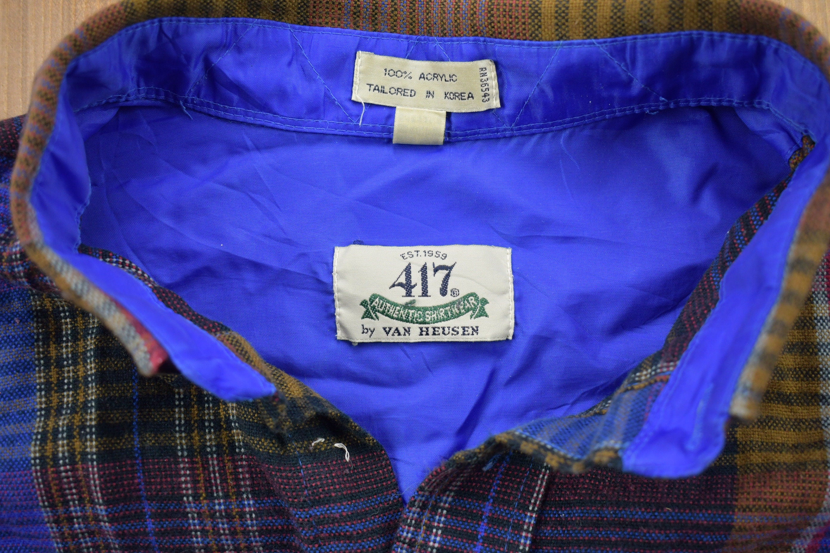 Vintage 1990s Van Heusen Plaid Button Up Shirt