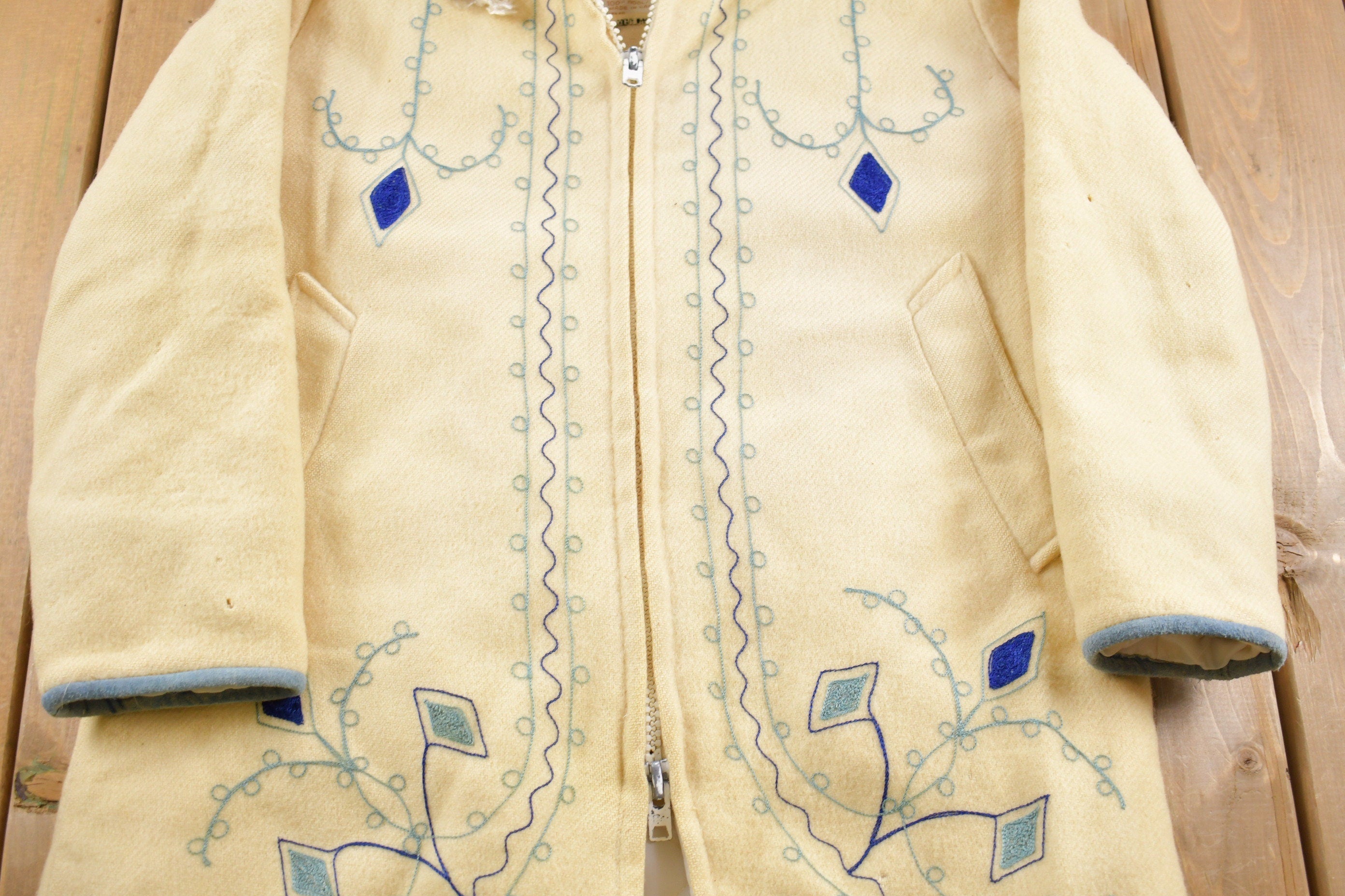 Vintage 1960s 100% Wool Embroidered Jacket