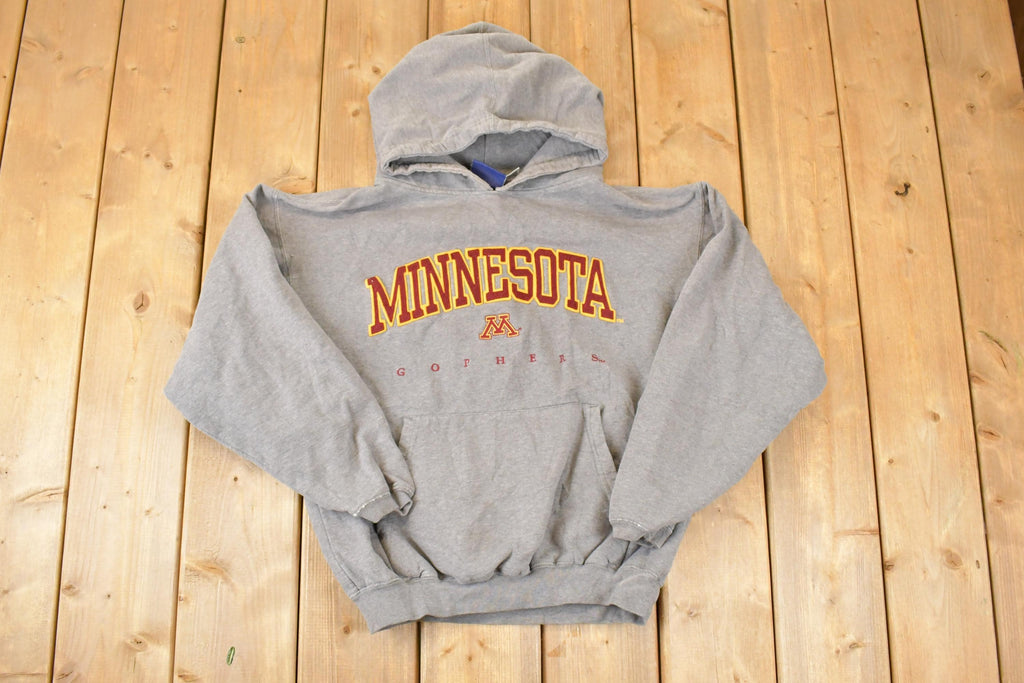 Vintage 1990s Minnesota Golden Gophers Embroidered Collegiate Sweatshirt Men's M