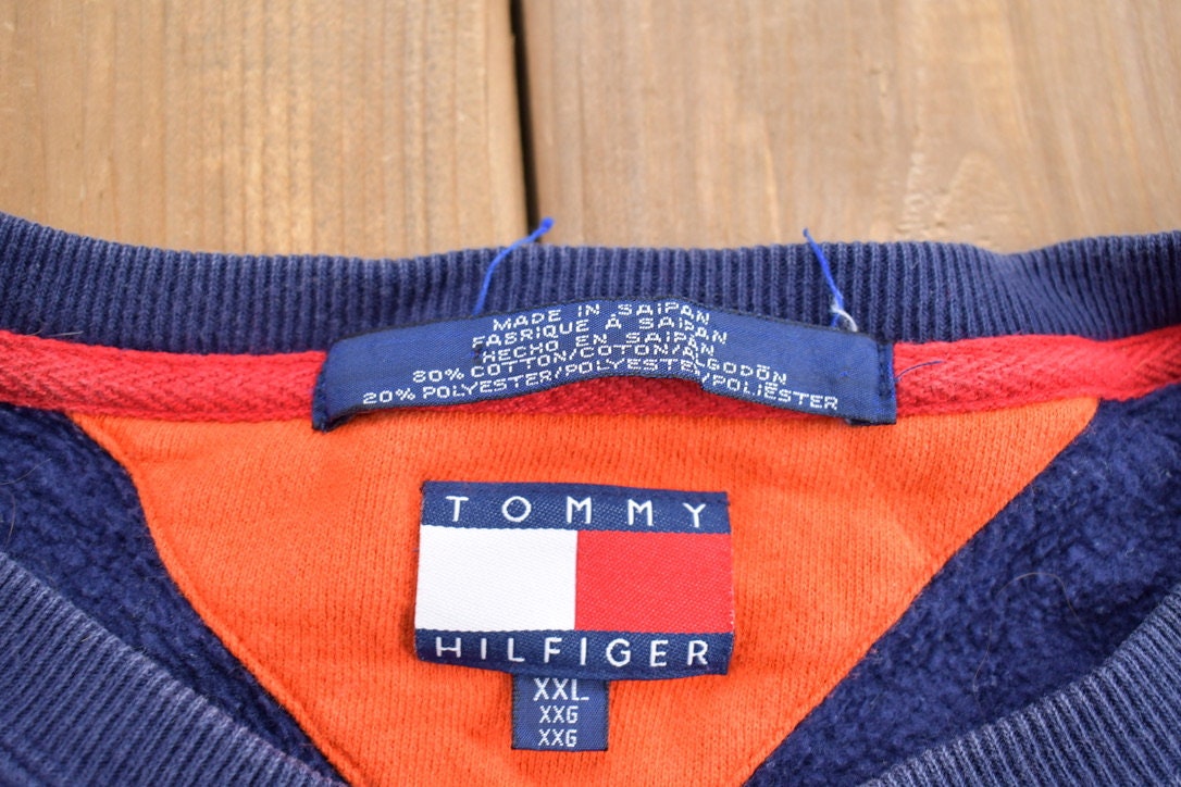 Vintage 1990s Tommy Hilfiger Graphic Crewneck Sweatshirt