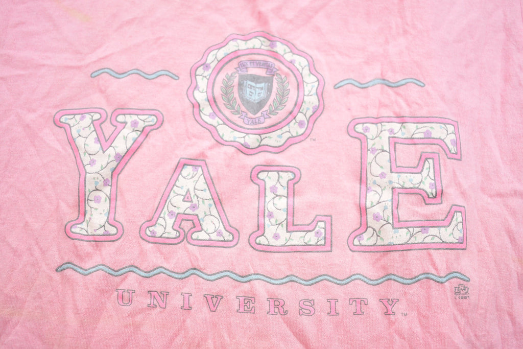 Vintage 1991 Jerzees Yale University Pastel Collegiate T-Shirt