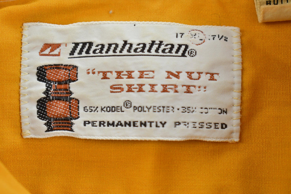 Vintage 1970s Manhattan "The Nut Shirt" Novelty Casual Short Sleeve Button Up