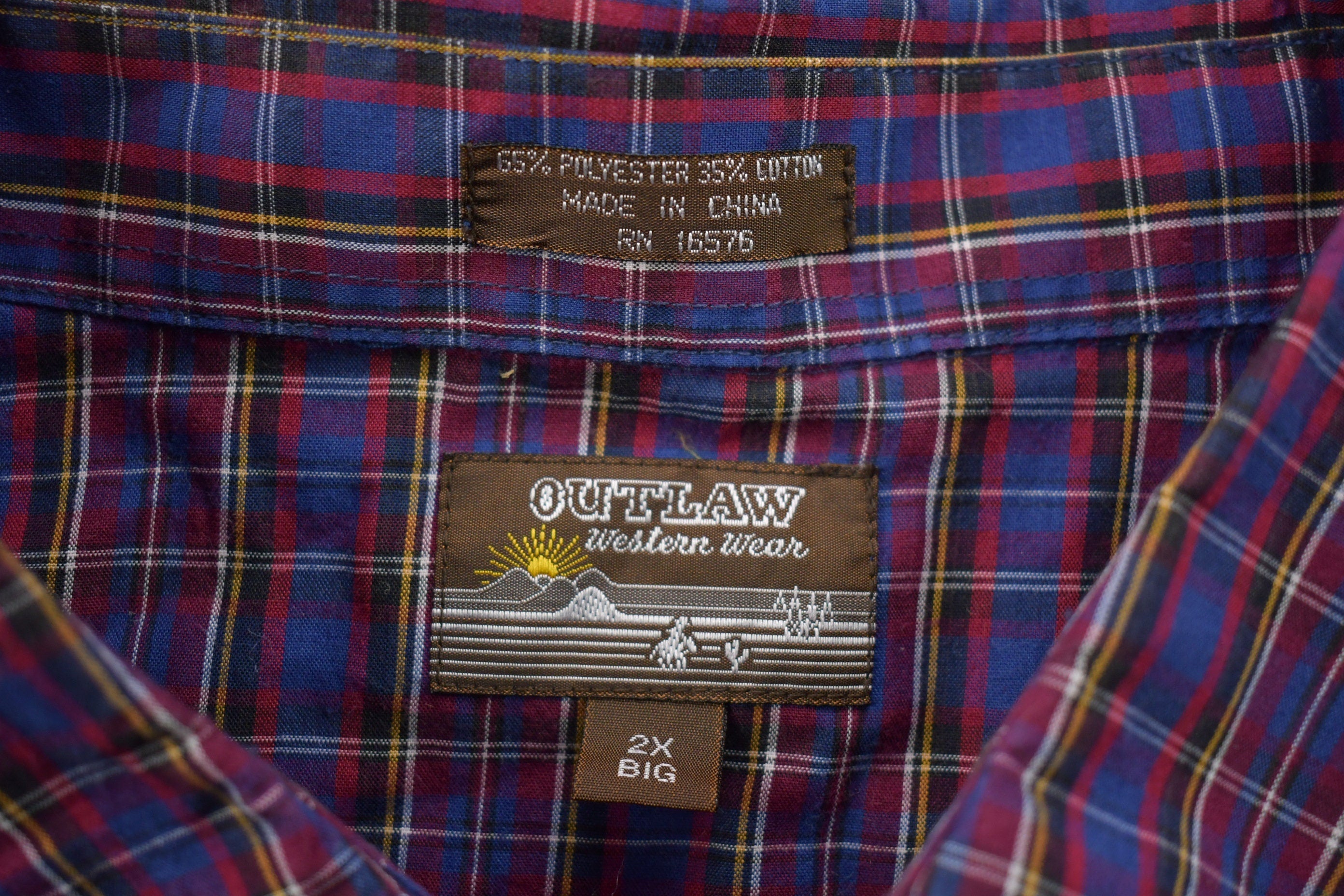 Vintage 1990s Outlaw Outerwear Plaid Button Up Shirt