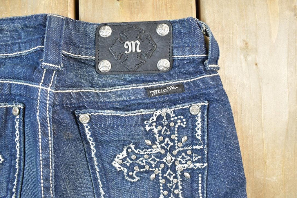 Vintage Y2K Miss Me Bedazzled Low Rise Jeans Size 26x31