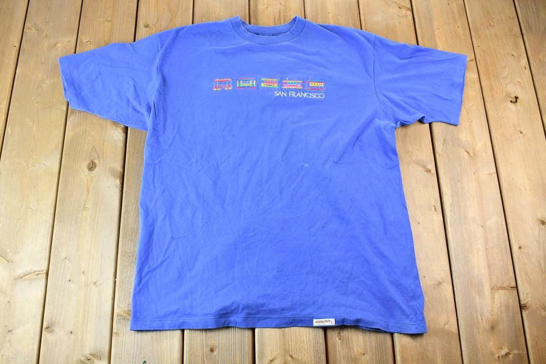 Vintage 1990s Crazy Stitch Hawaii Embroidered Souvenir San Francisco California Trolly Car T-Shirt