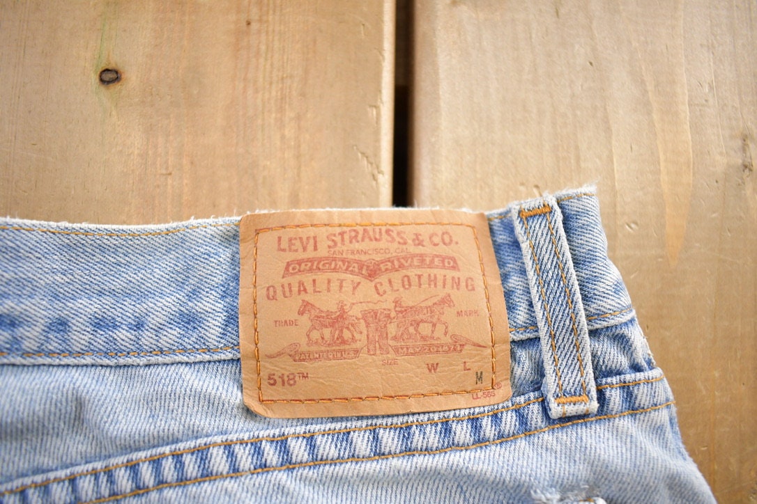 Vintage 1990s Levi's 518 Jeans Size 32x30
