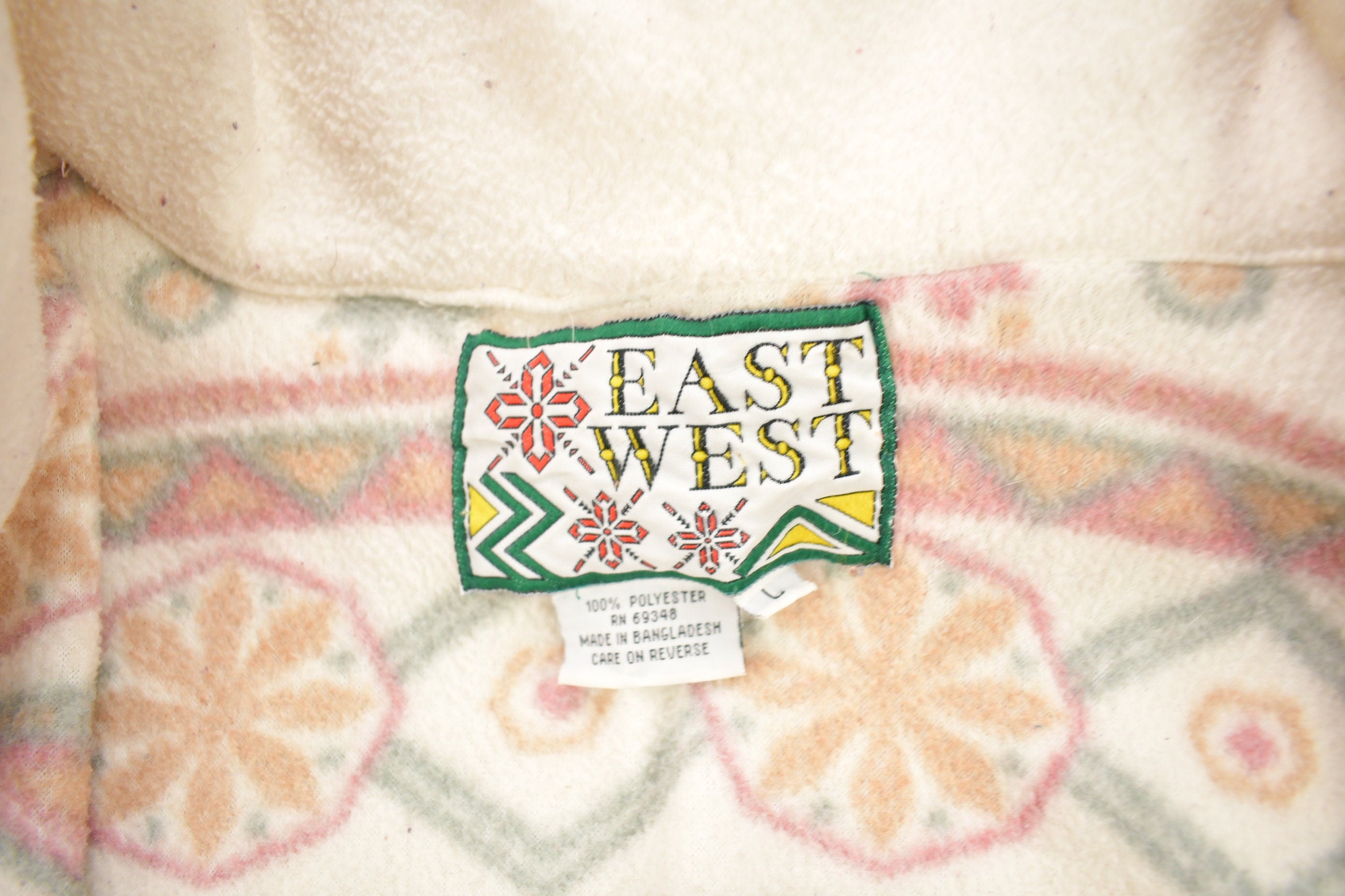 Vintage 1990s East West All Over Pattern Fleece Sweater