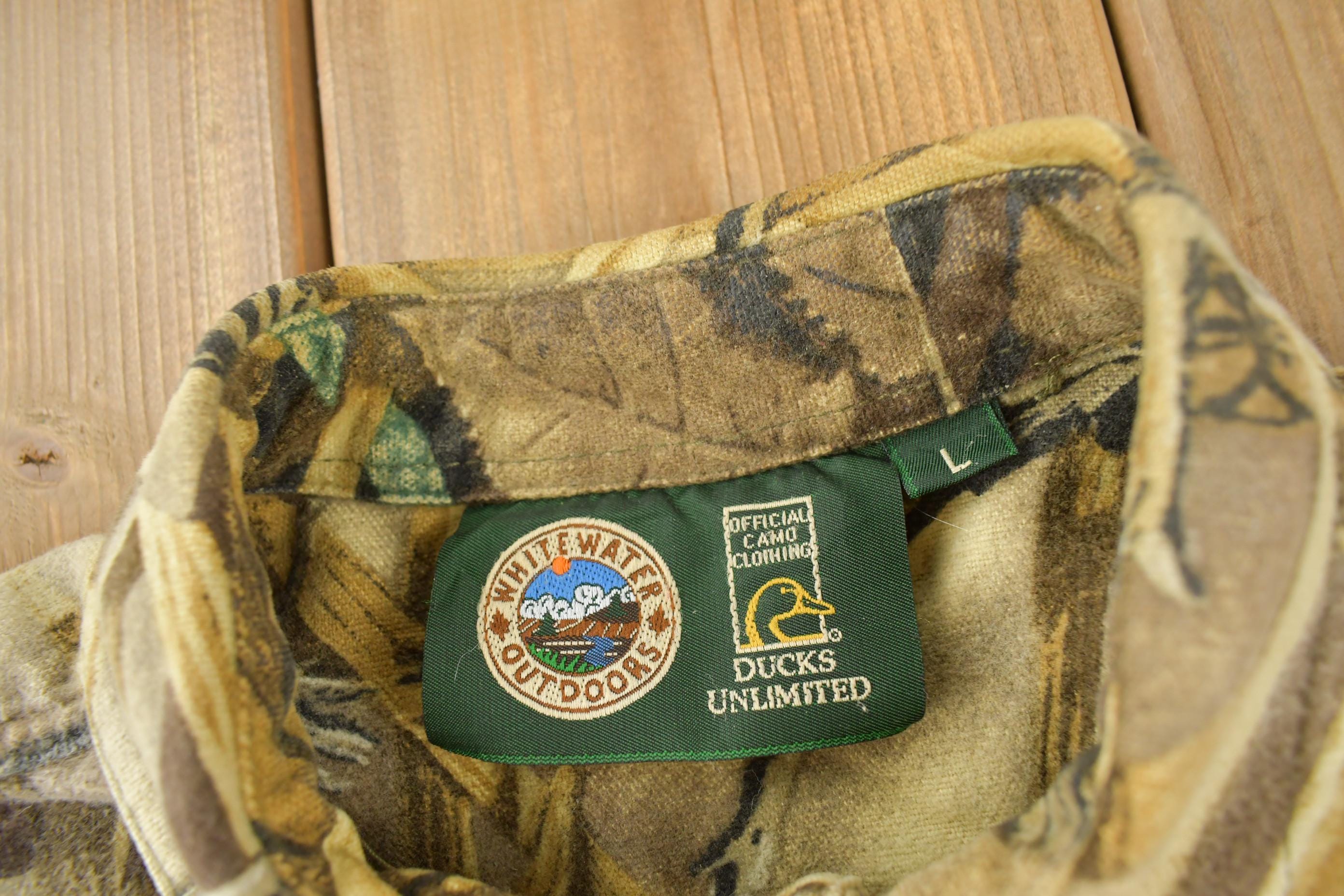 Vintage 1990s Ducks Unlimited Tree Camouflage Button Up Shirt