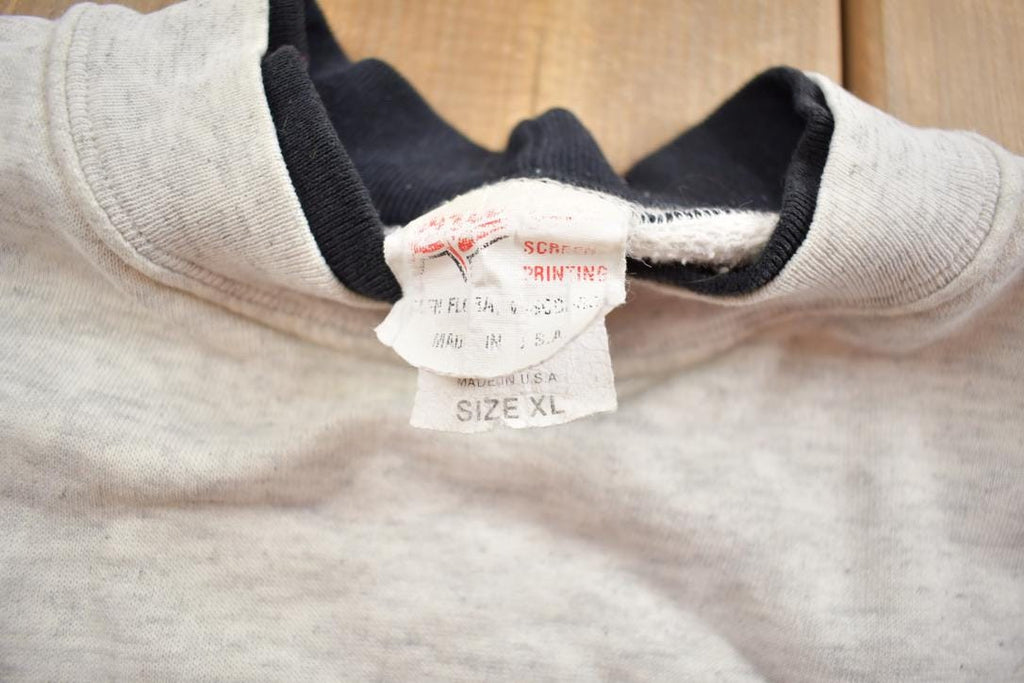 Vintage 1980s Outagamie County Parks Souvenir Travel Crewneck Sweatshirt