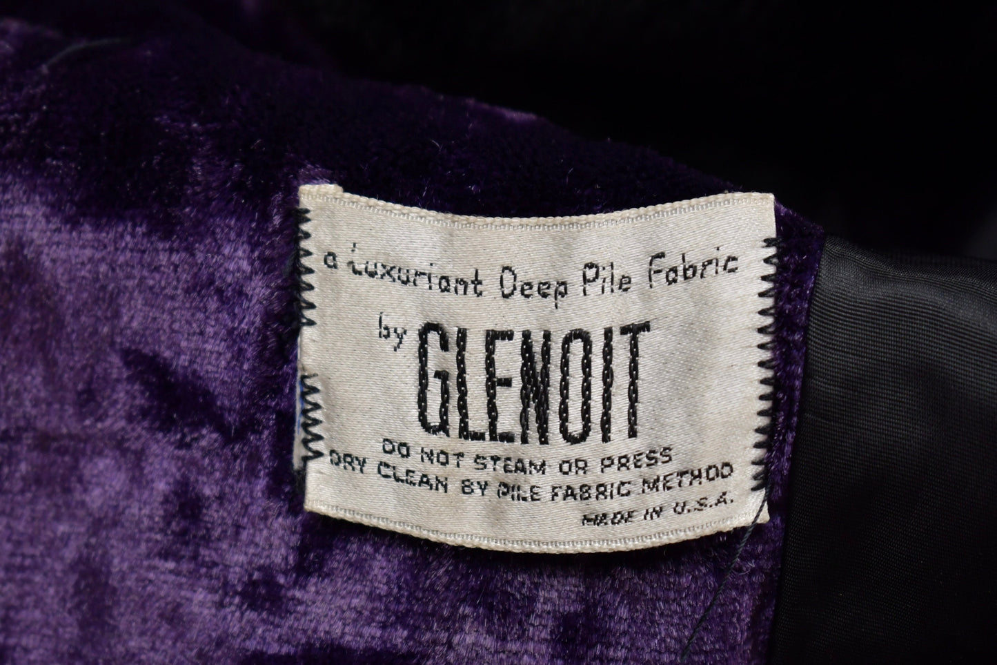 Vintage 1970s Purple Crushed Velvet Coat by Glenoit / Crushed Velvet / Faux Fur / Winter Outerwear / Jacket / Formal / Made in USA