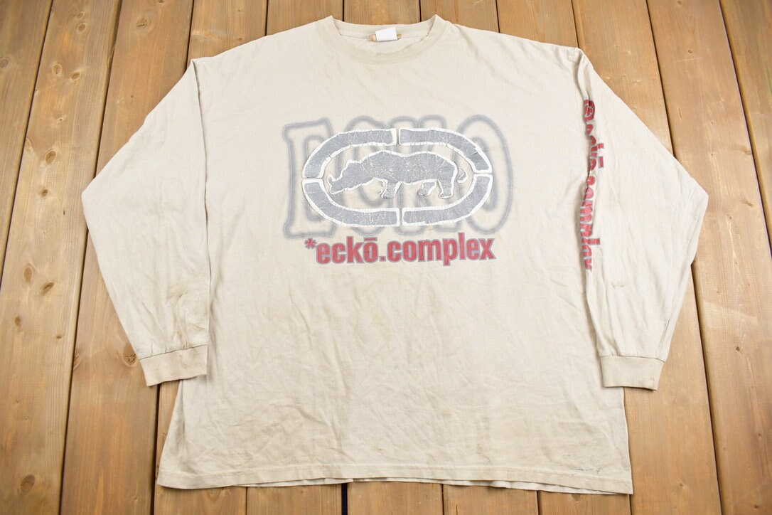 Vintage 2000 Ecko Complex Graphic T Shirt