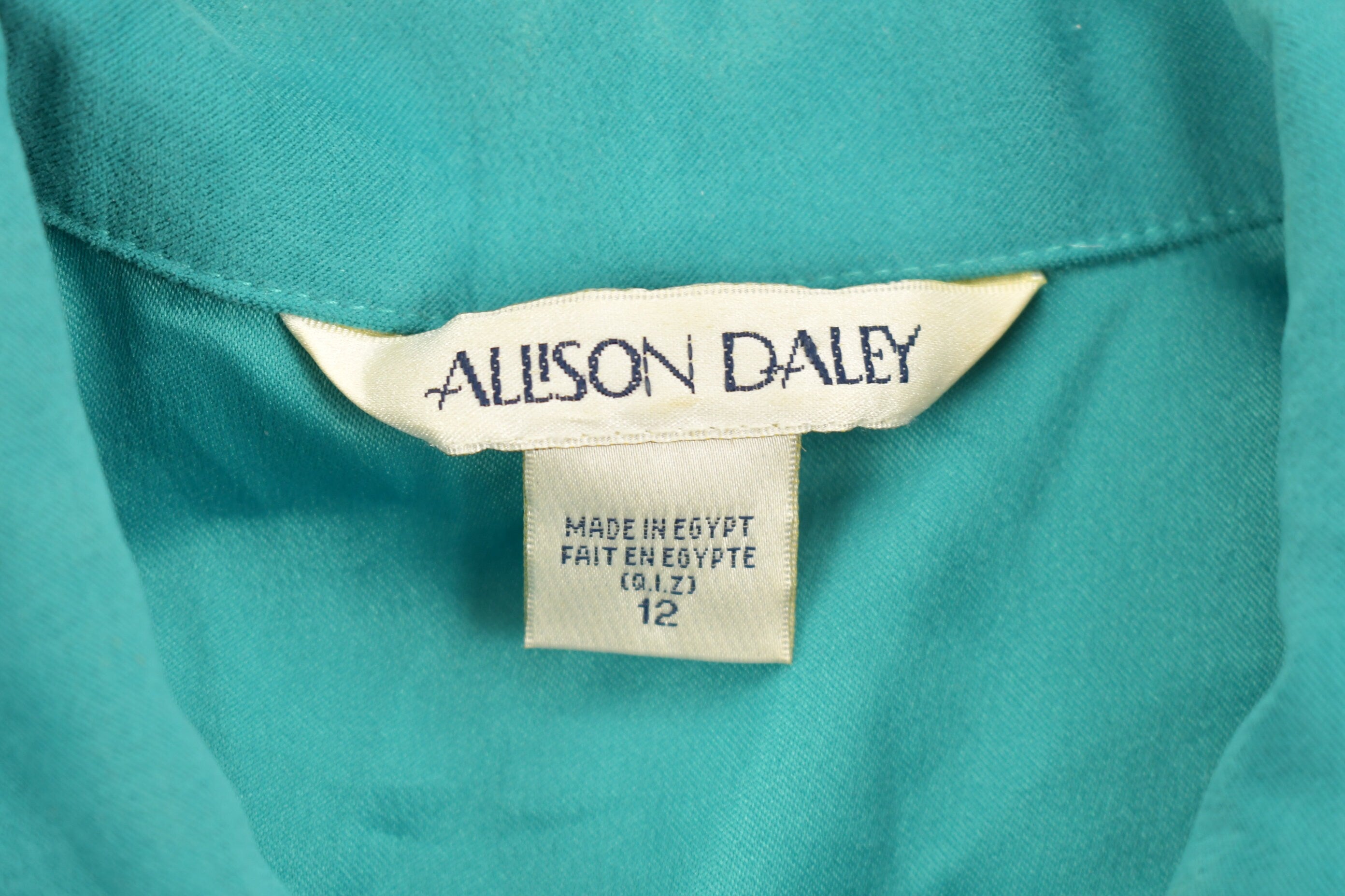 Vintage 1970s Allison Daley Blank Button Up Shirt