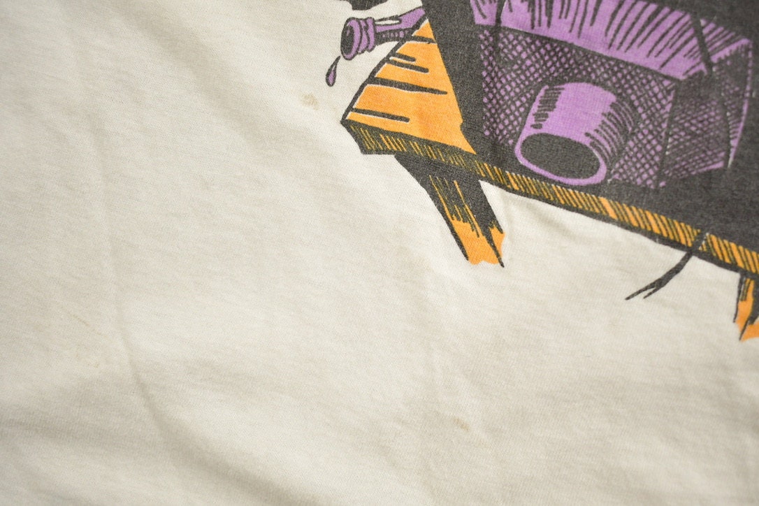 Vintage 1990s Couch Potato Funny Graphic T-Shirt