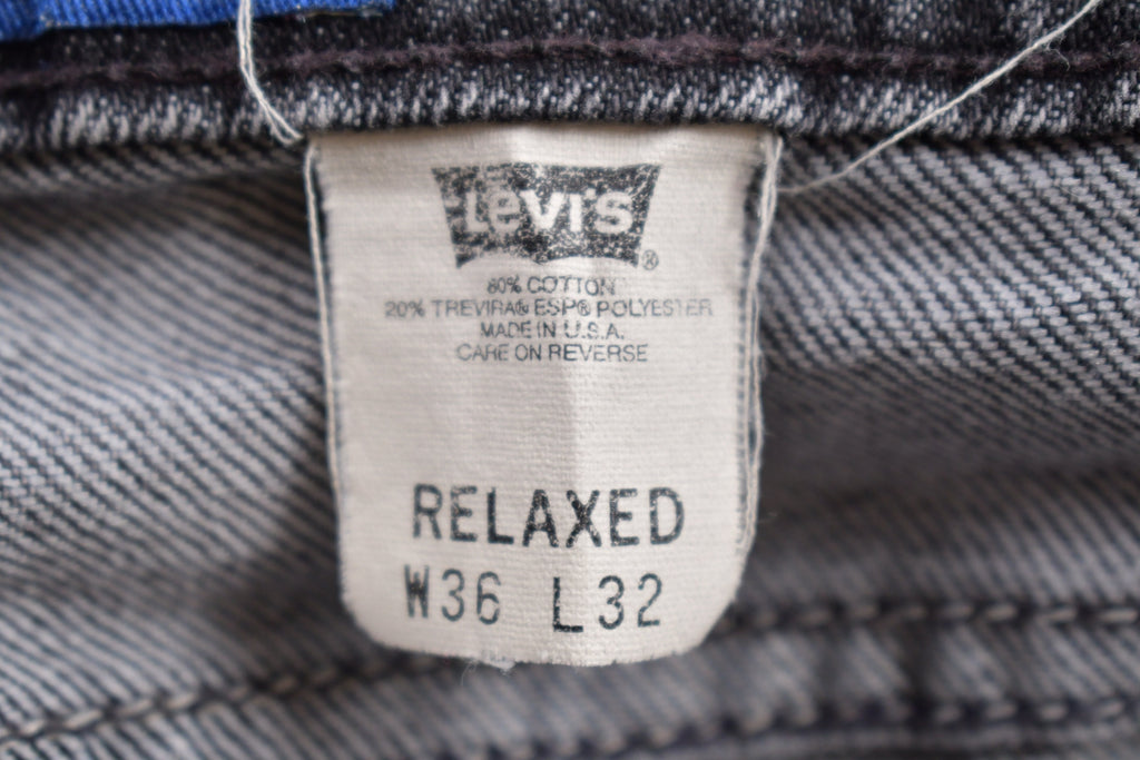 Vintage 1990s Levi's 546 Brown Tab Relaxed Fit Jeans Size 35 x 30