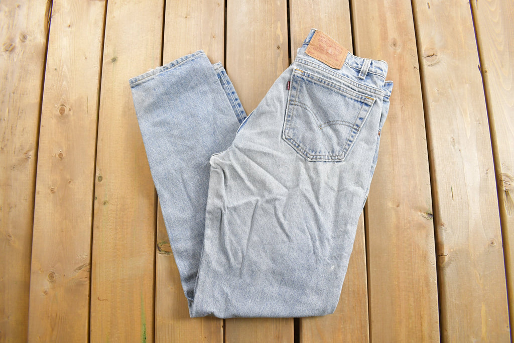 Vintage 1990s Levi's 550 Red Tab Denim Jeans Size 32 x 32
