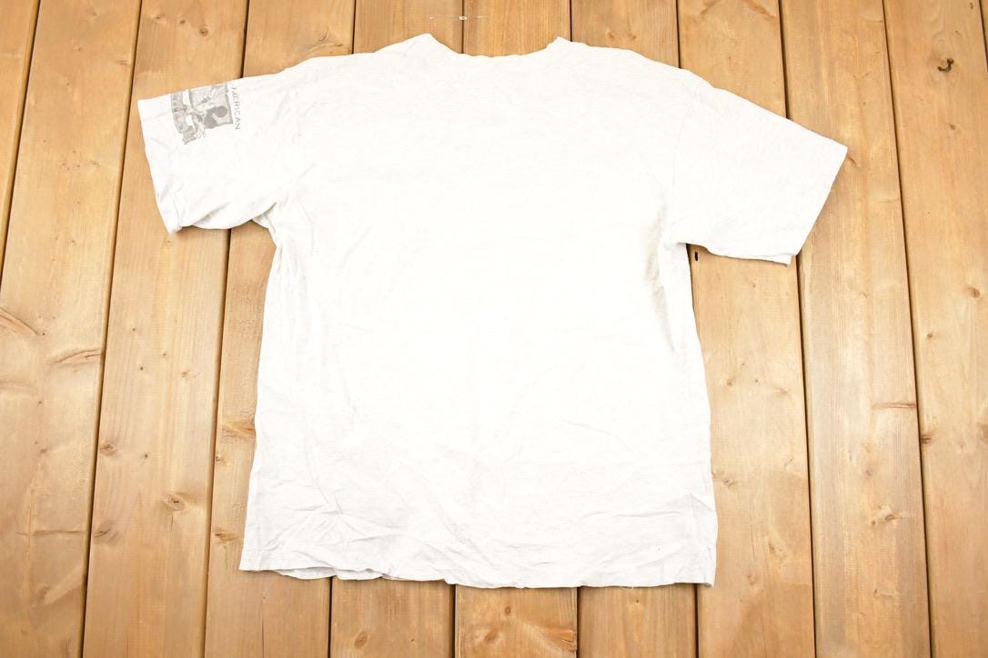 Vintage 1990s Mickey Mouse Basketball Disney T-Shirt Men's M