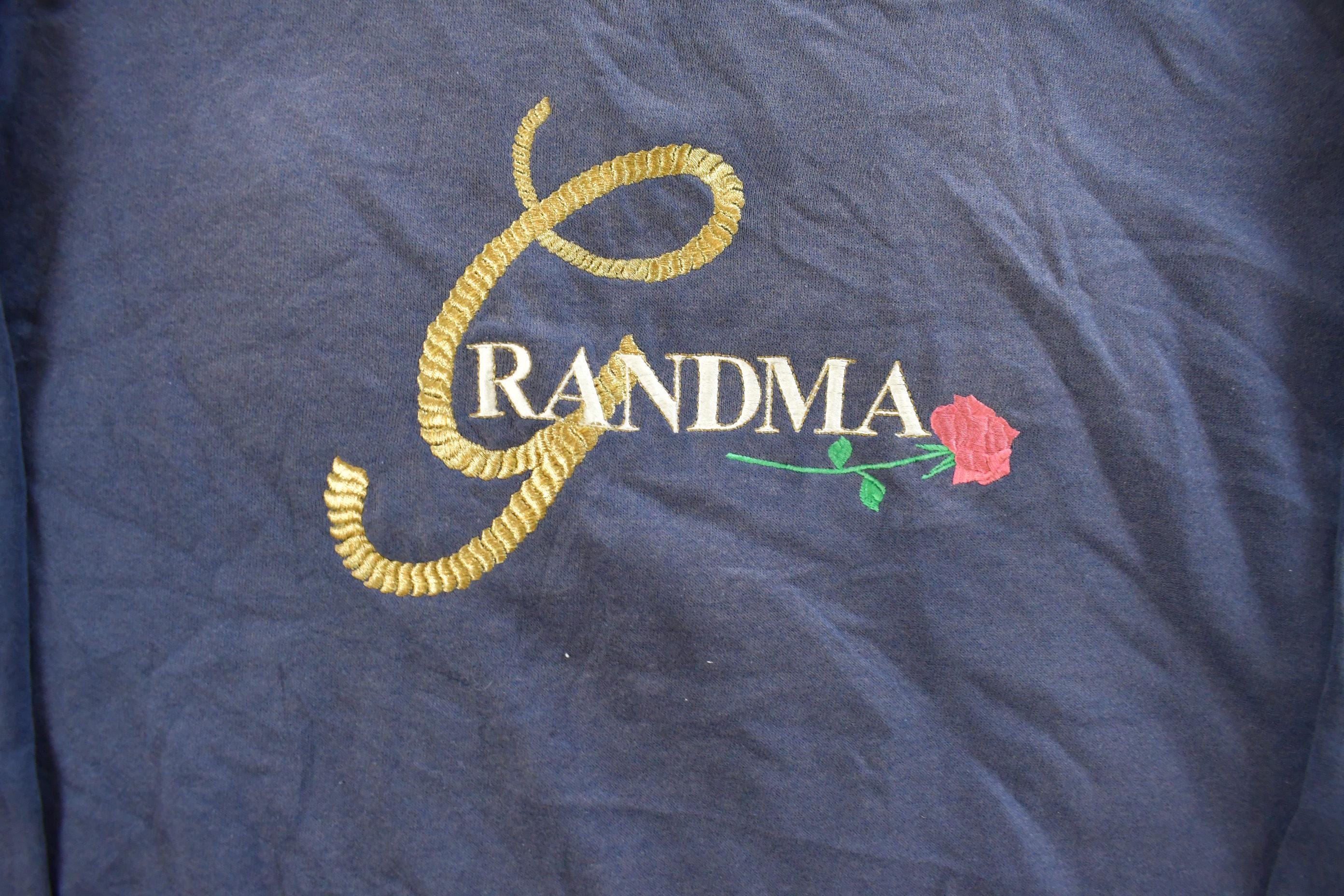 Vintage 1990s Cute Grandma Embroidered Crewneck Sweatshirt Men's Large