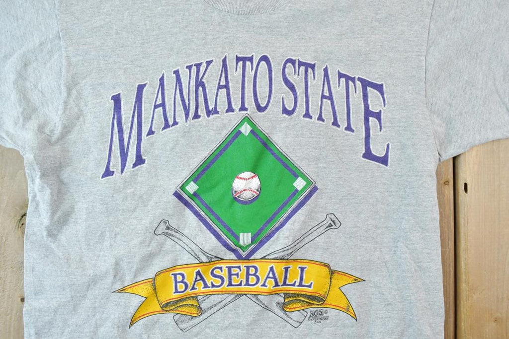 Vintage 1990s Mankato State Baseball Souvenir T-Shirt