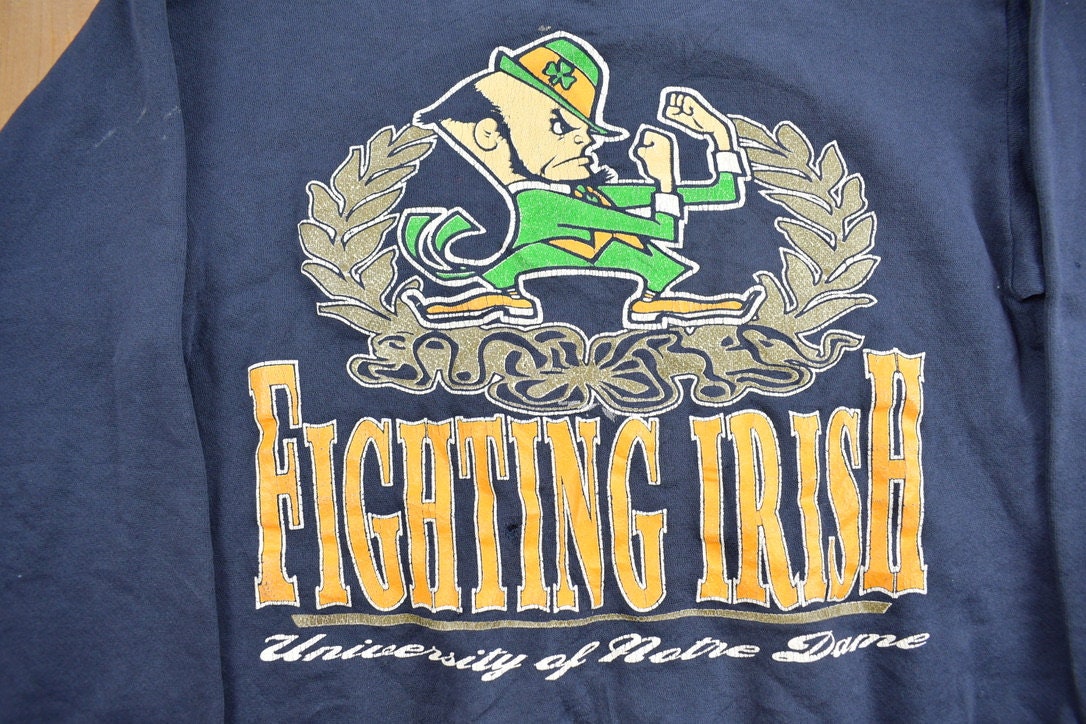 Vintage 1990s University Of Notre Dame Fighting Irish Collegiate Crewneck