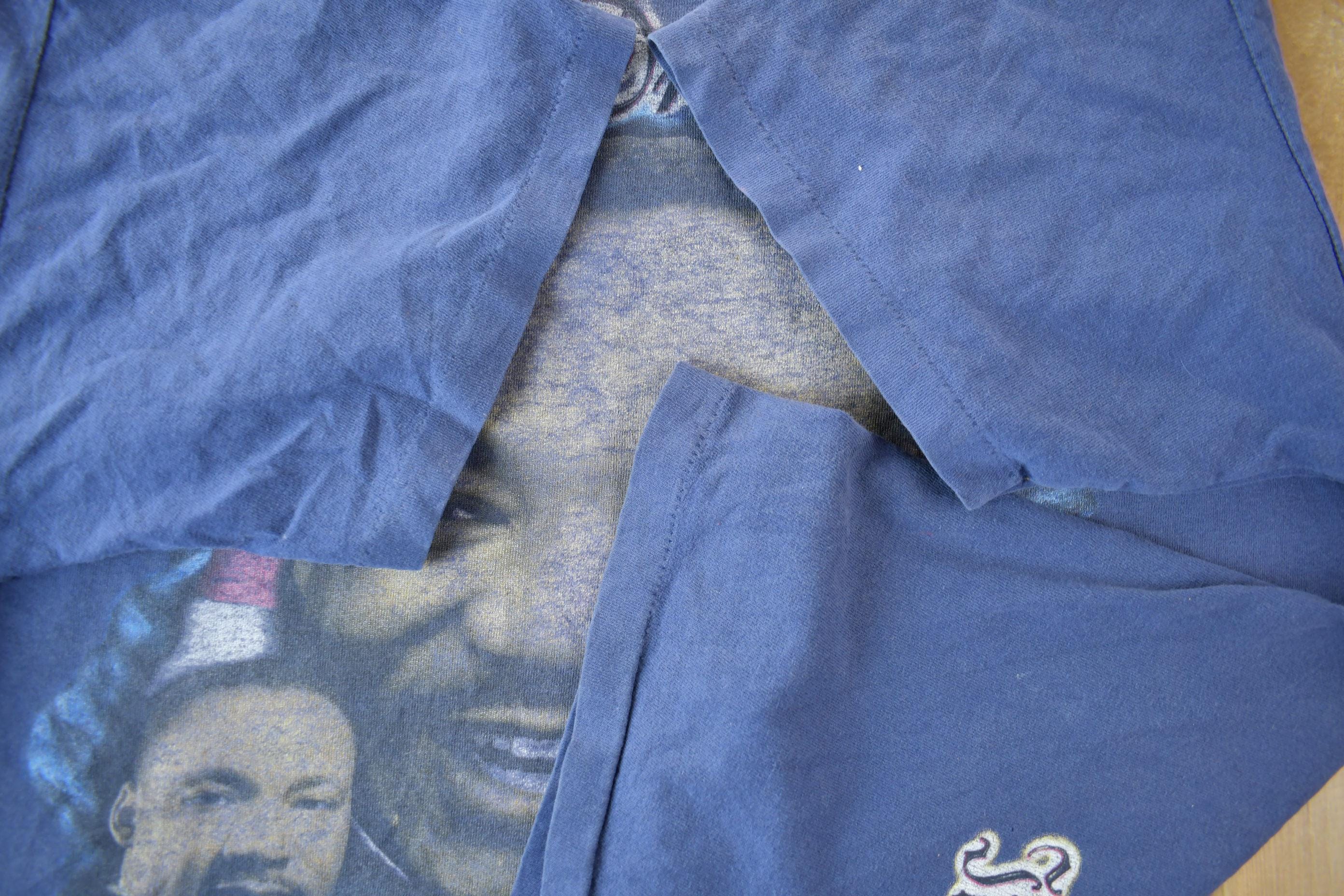 Vintage 2001 Martin Luther King Keep The Dream Alive Single Stitch Graphic T-Shirt