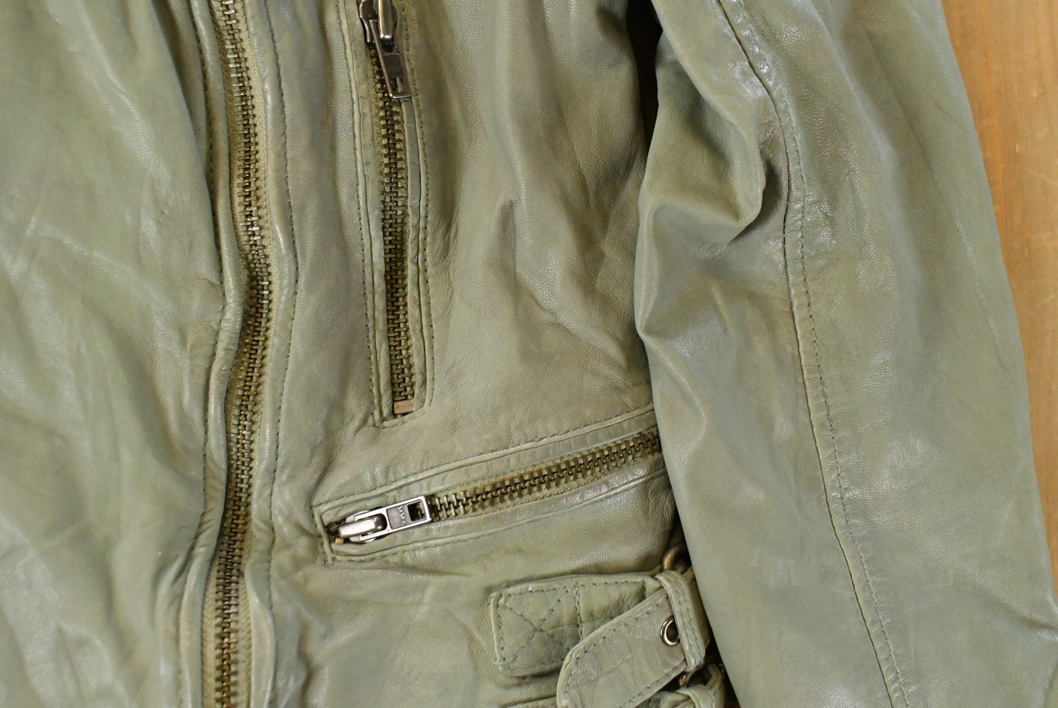 Vintage 2000s Muubaa Leather Biker Jacket Women's Small