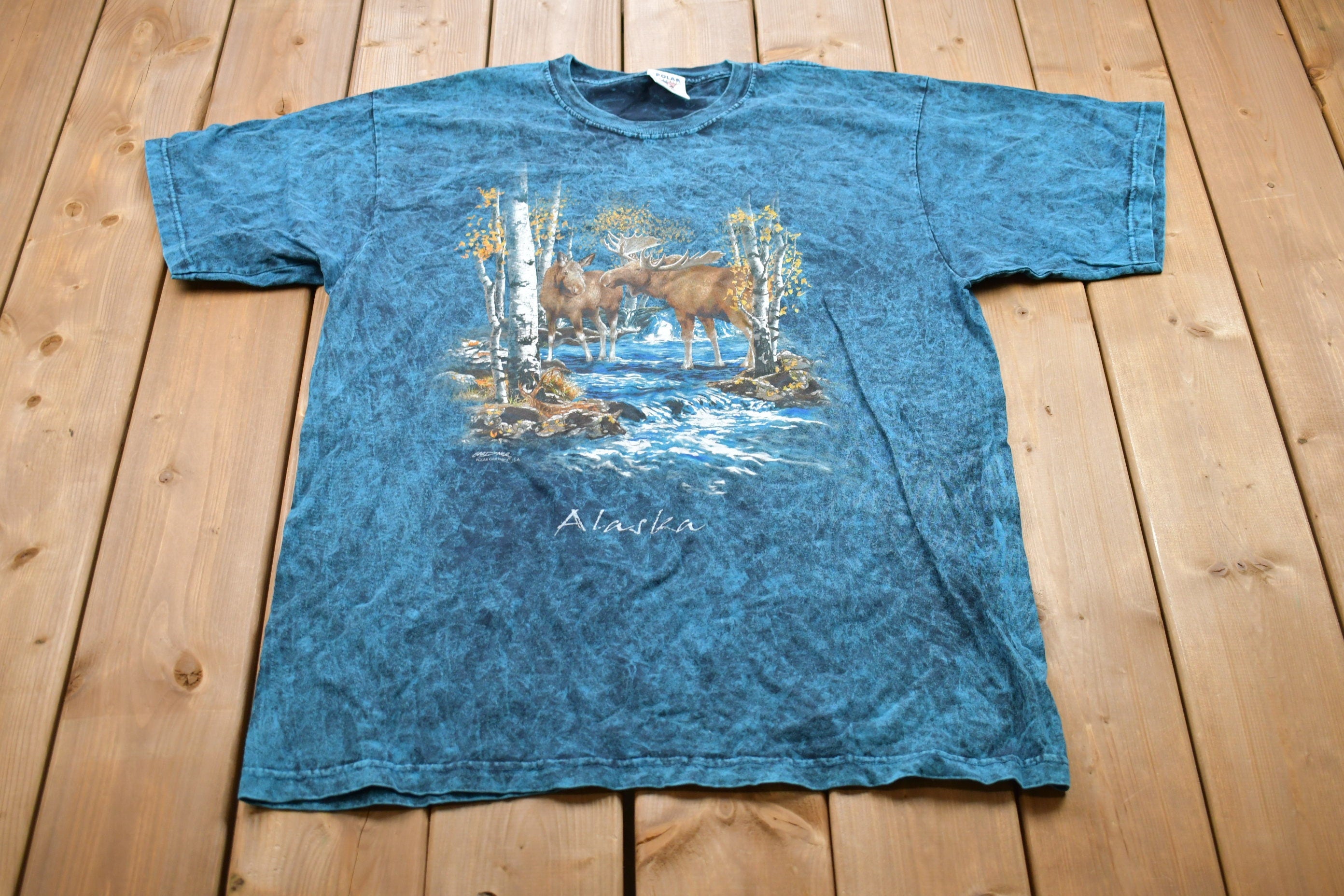 Vintage 1990s Alaska Deer Graphic T-Shirt