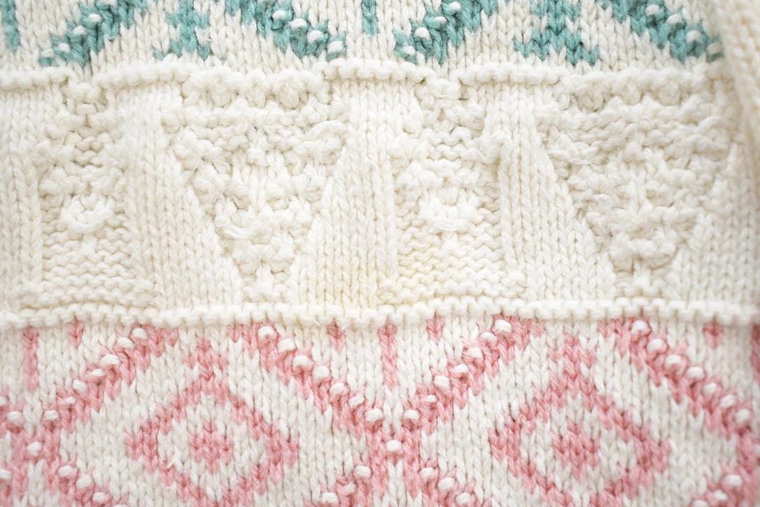 Vintage 1980s Willow Ridge Cozy Grandma Knit Crewneck Sweater Made In USA