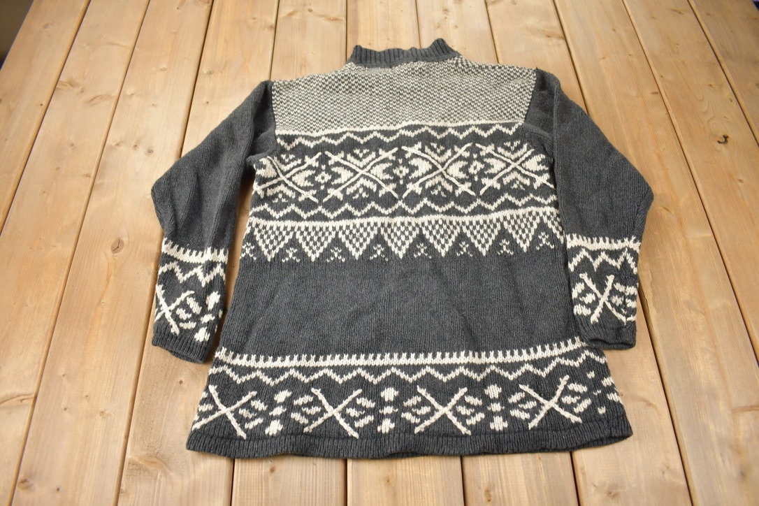 Vintage 1990s St. Johns Bay Knit Pattern Mockneck Sweater