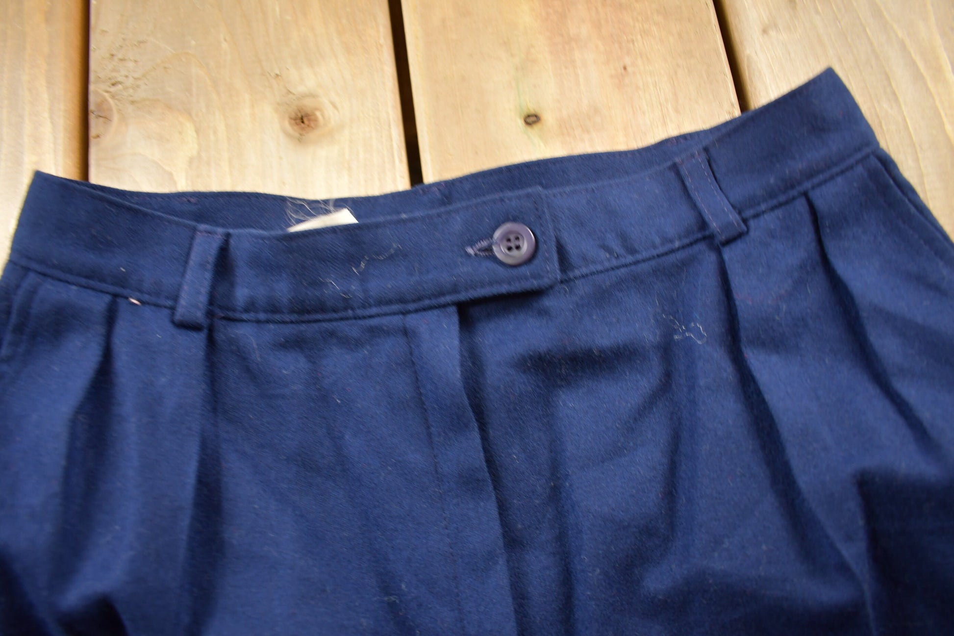 Vintage 1980s Pendleton 100% Virgin Wool Petite Pants Size 37 x 27 / True Vintage / Bottoms / Vintage Pants / Retro Style / Made in USA