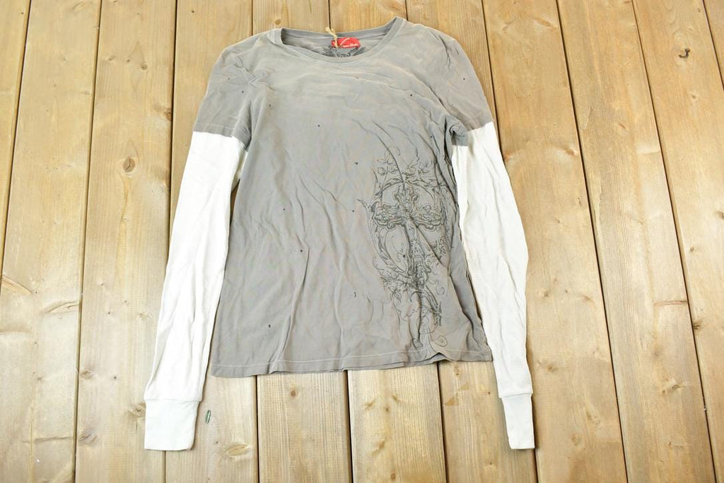Women Vintage Vigoss Studio Y2K T-Shirt / Vigoss Grunge Skull Print / Contrast Stitch / Internet Famous Clothing / Over Dyed / Y2K Bedazzled