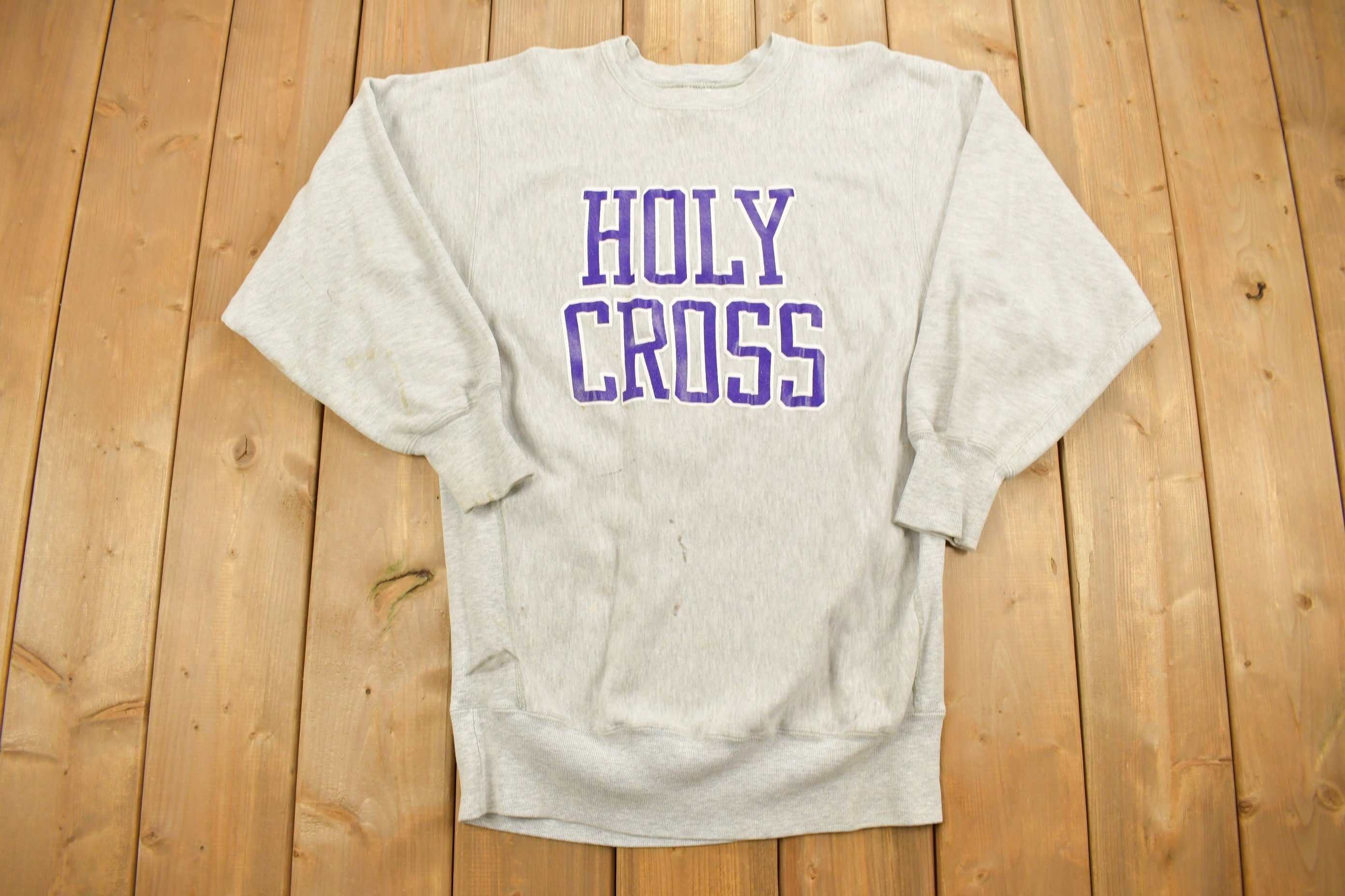 Vintage 1990s Holy Cross Reverse Champion Weave Crewneck
