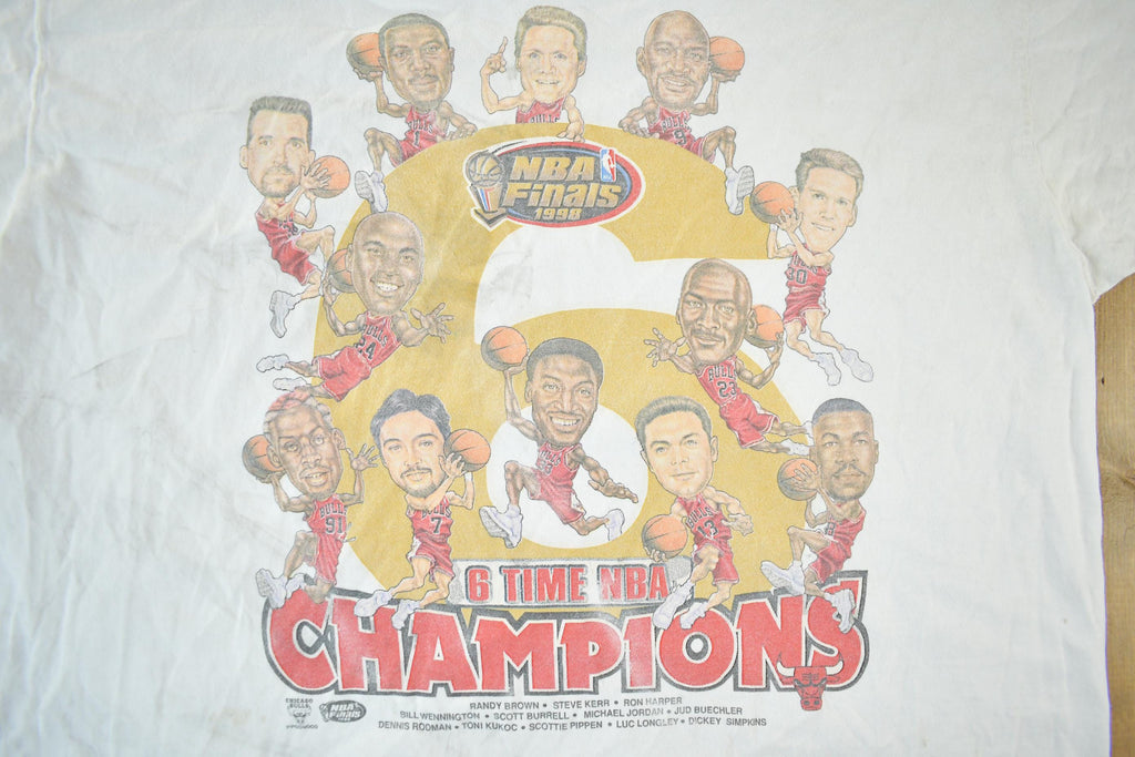 Vintage 1998 Chicago Bulls 6 Time NBA Champions T-Shirt Men's XL