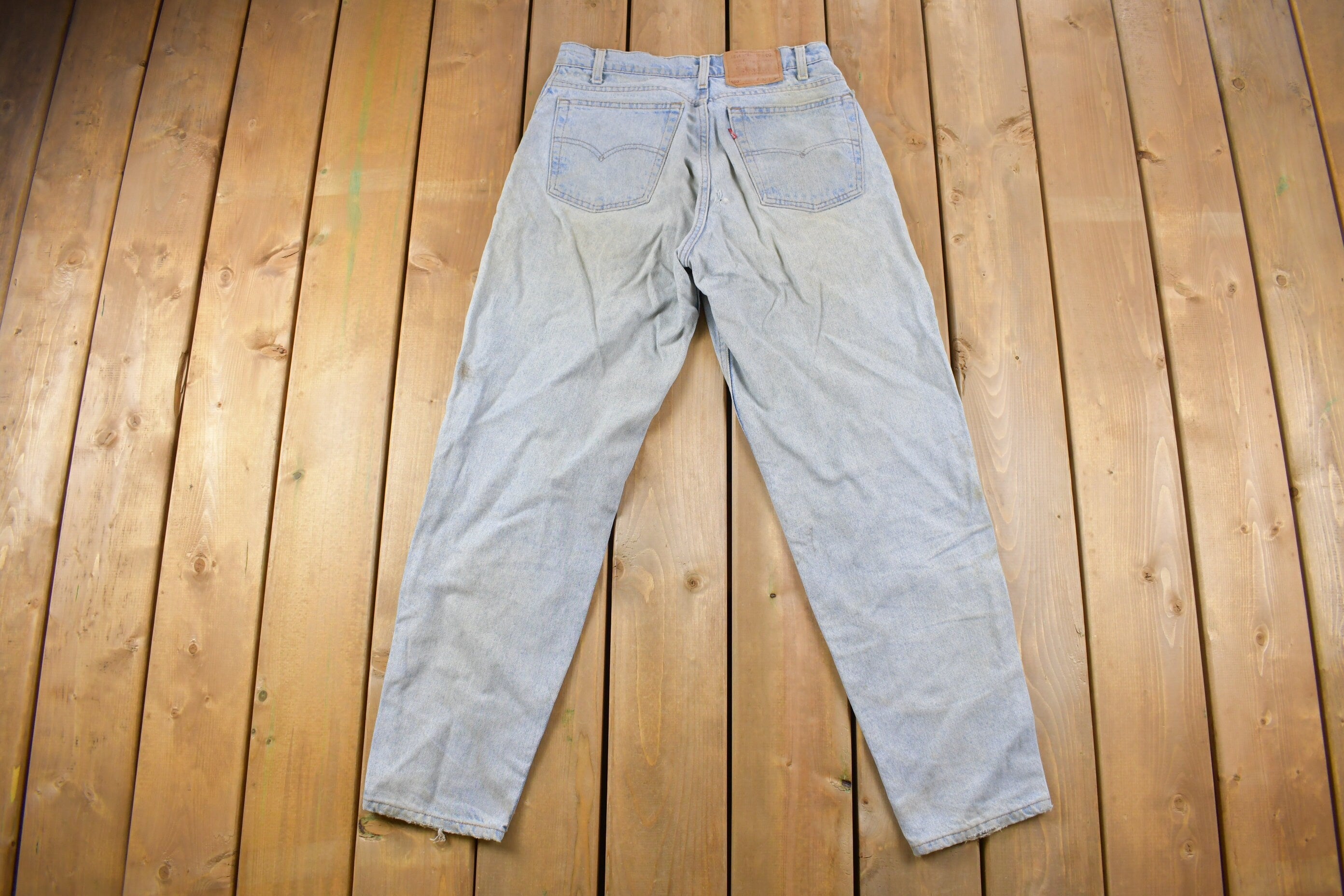 Vintage 1990s Levi's 560 Red Tab Worn Denim Jeans Size 31 x 30