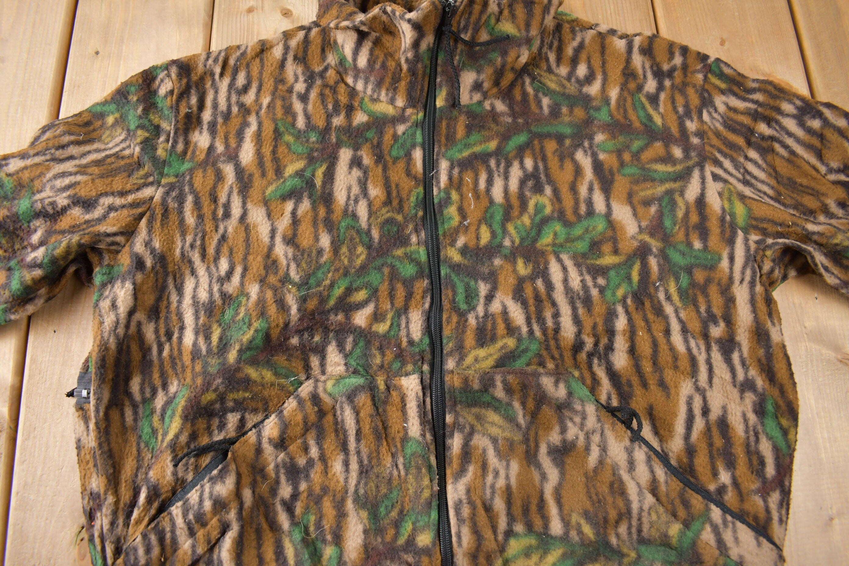 Vintage 1990s Browning Bark Camo Zip Up Fleece Sweater Made In USA