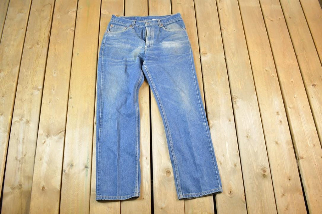 Vintage 1990s Levi Strauss Red Tab 505 Regular Fit Straight Leg Denim Jeans Size 33 x 30