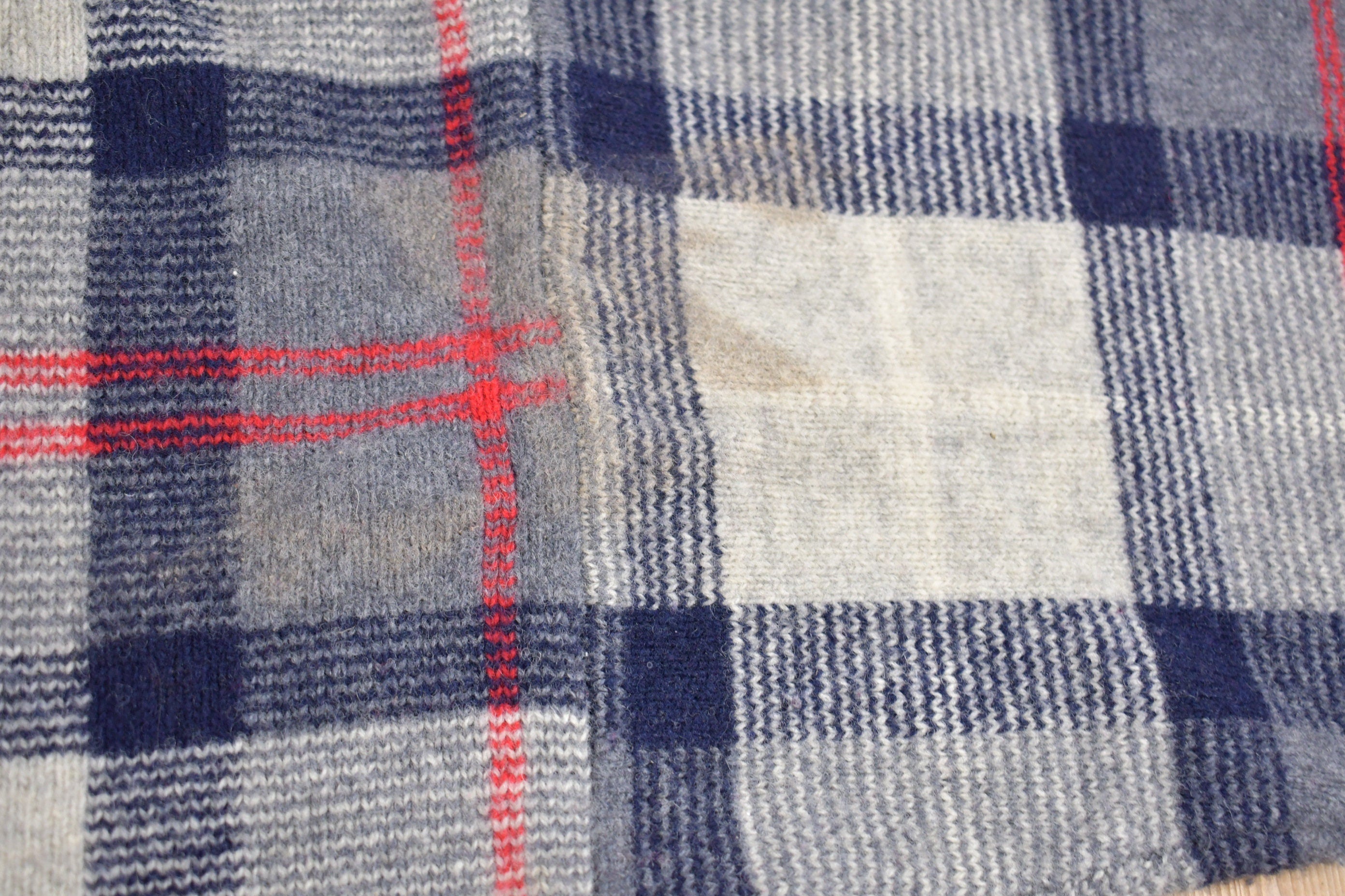 Vintage 1980s Nautica Plaid Knitted Sweater