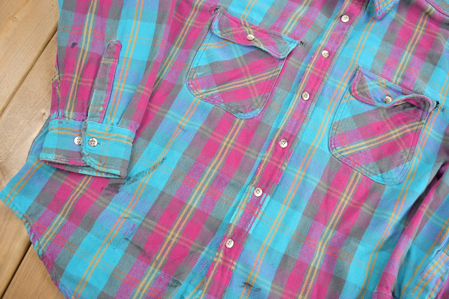 Vintage 1980s Mighty-Mac Plaid Flannel Button Up Shirt / Vintage Flannel / Basic Button Up / Heavy Weight / Blue and Purple