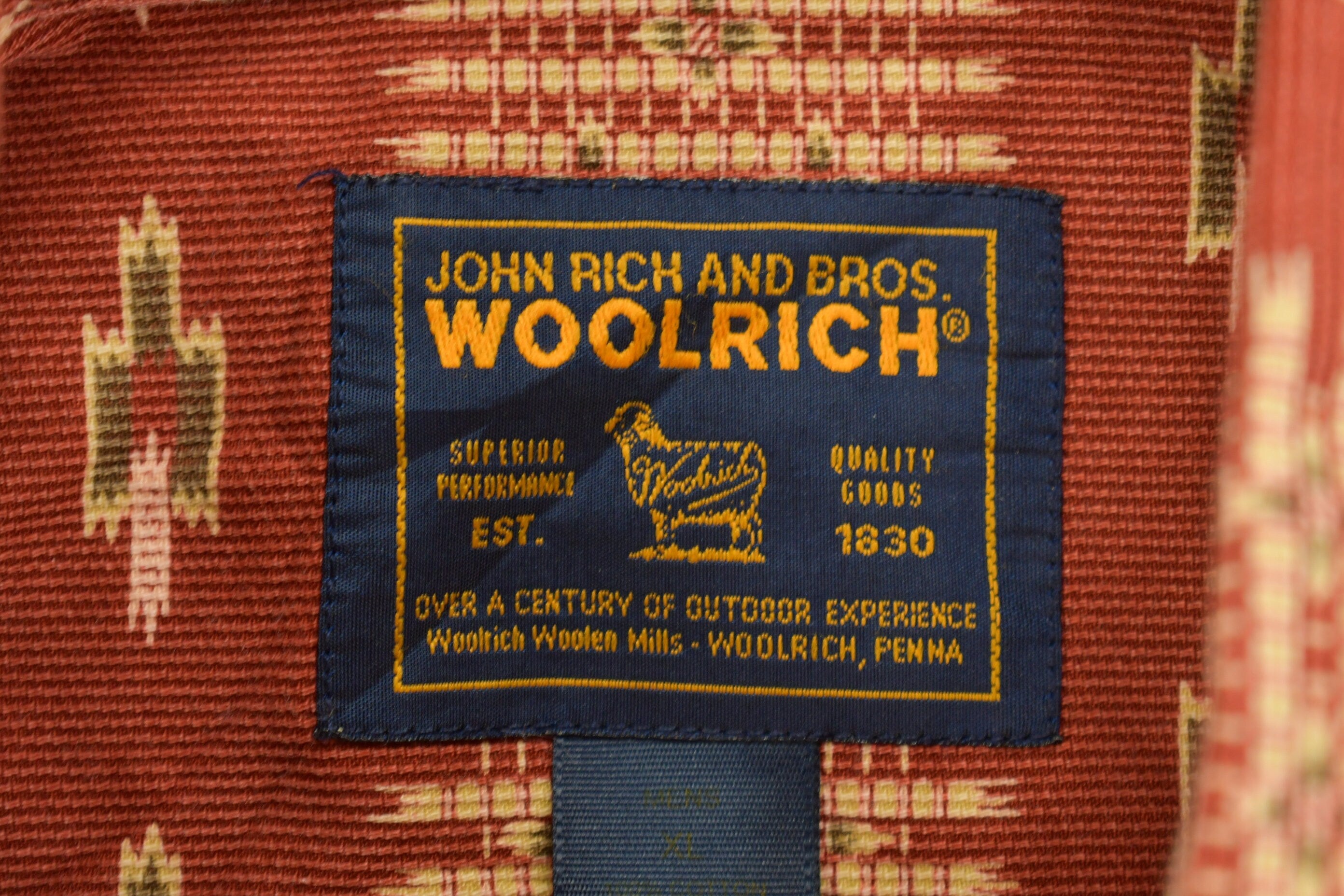 Vintage 2000ss Woolrich Abstract Flannel Button Shirt