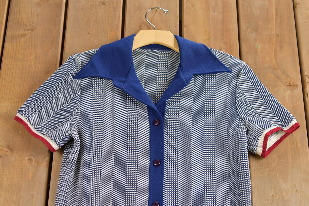 Vintage 1960s Short Sleeve Shirt Dress