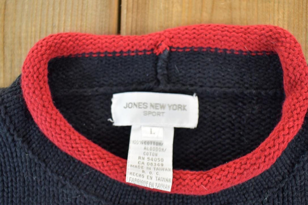 Vintage 1990s Jones New York Snowflake Knit Crewneck Sweater