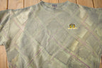 Vintage 1990s Larimore Golf Club Embroidered Crewneck Sweatshirt Made In USA