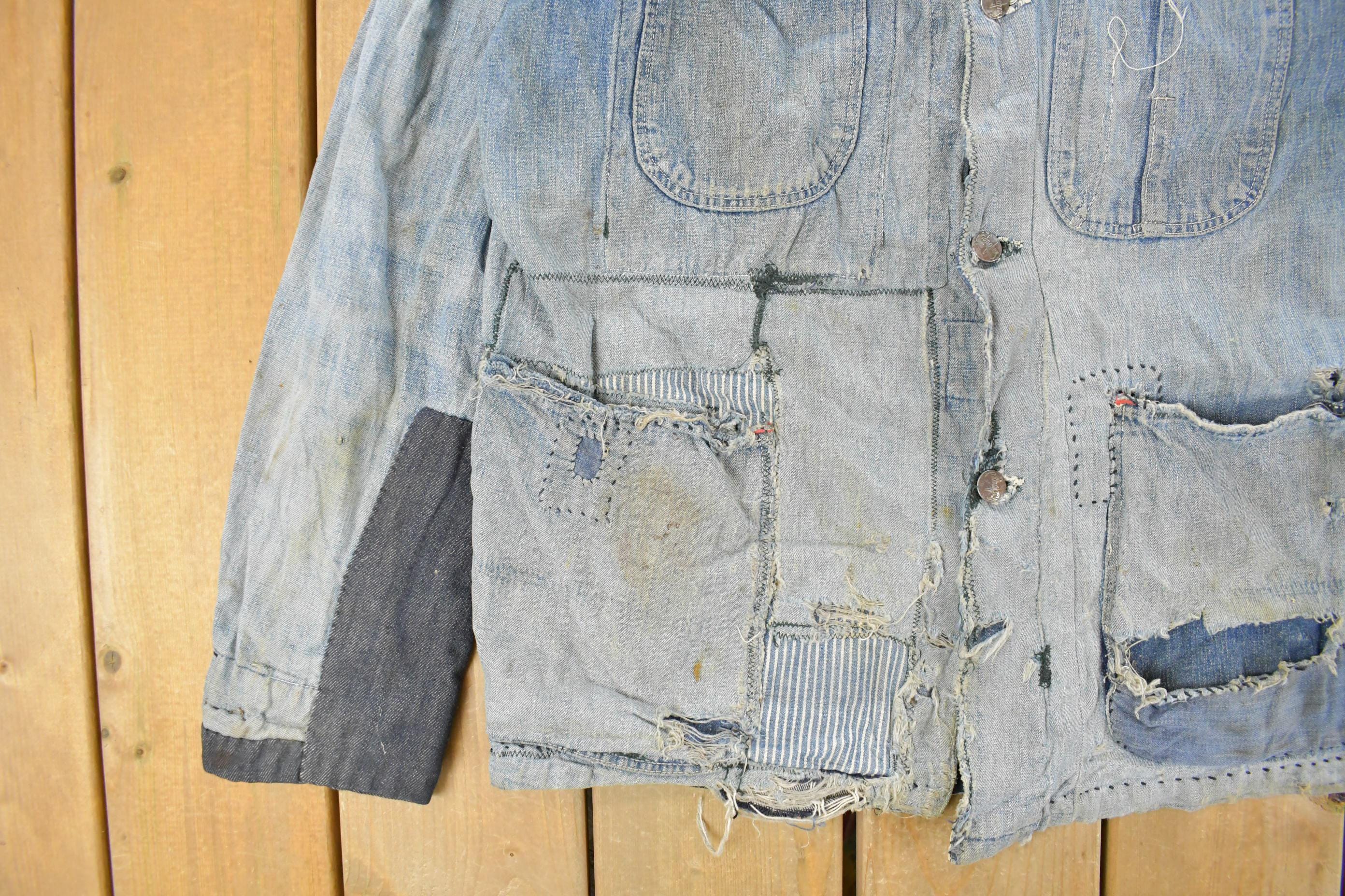 Vintage 1950s Sanforized Denim Thrashed Distressed Denim Button Up Shirt Men's Medium
