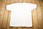 Vintage 1990s Close Encounters Killer Whale Graphic T-Shirt
