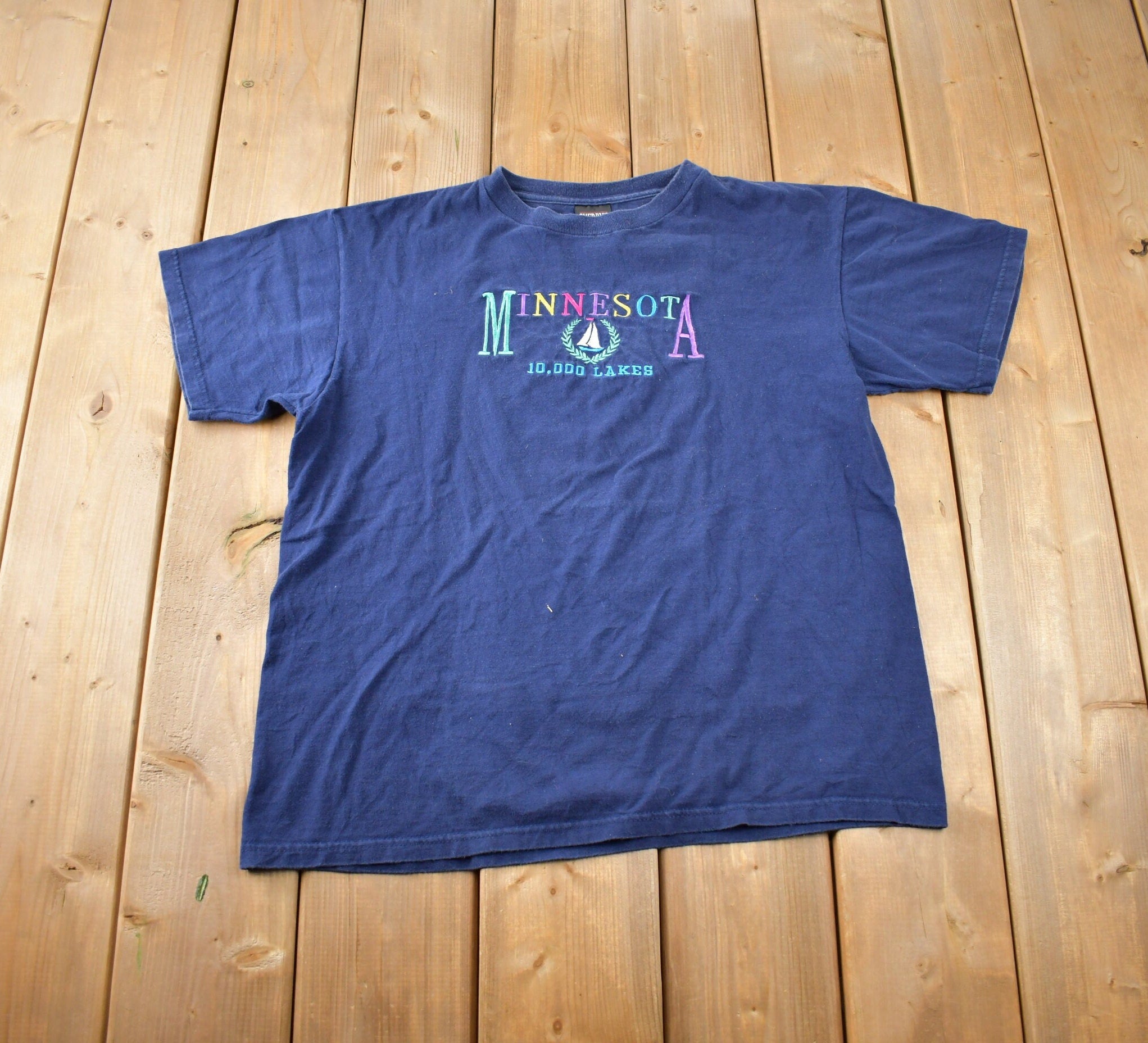 Vintage 1990s Minnesota Travel Embroidered T Shirt Size L