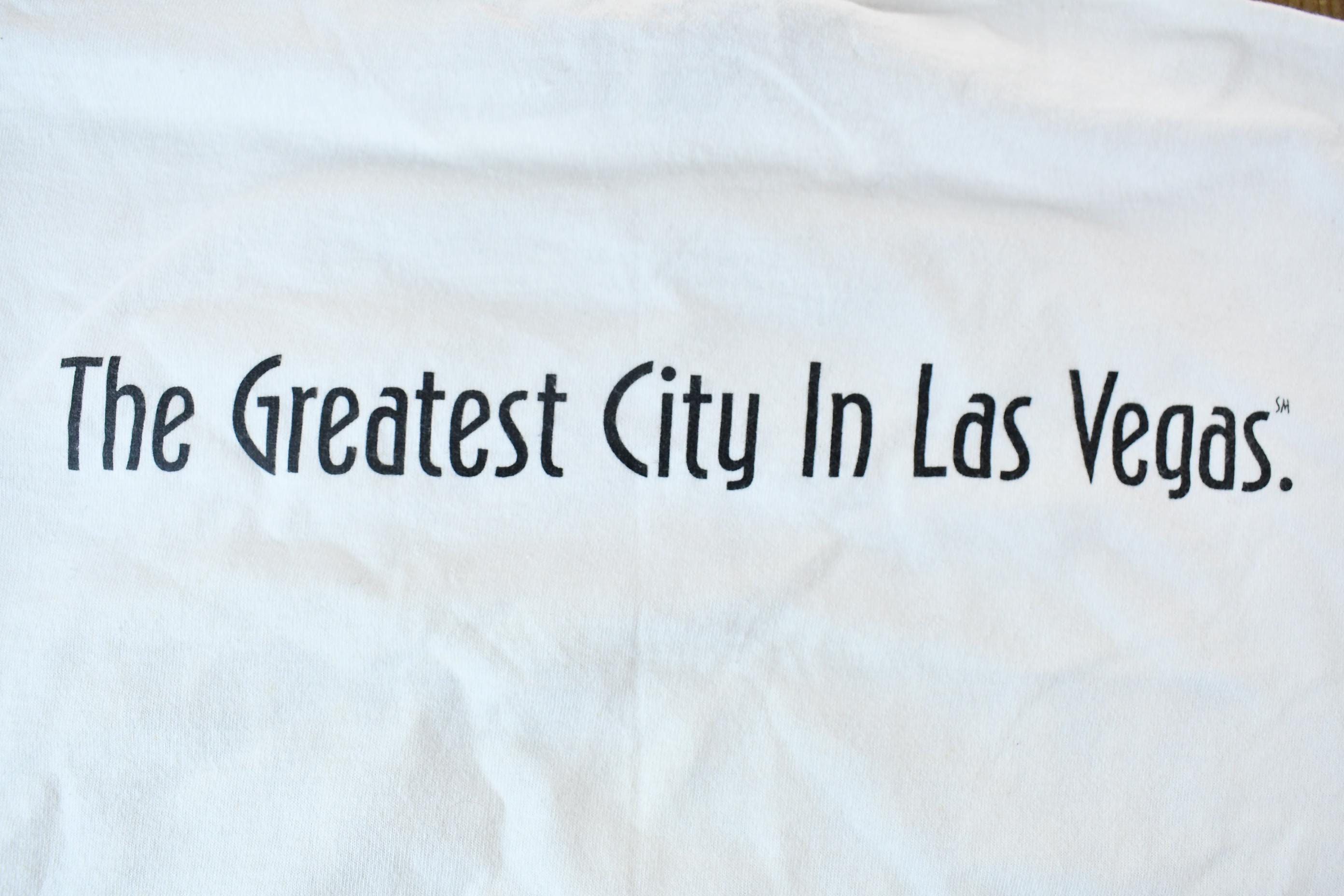 Vintage 1990s New York New York Hotel & Casino Las Vegas Nevada Souvenir Graphic T-Shirt