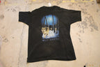 Vintage 1990s Wild Earth Wolf Theme Graphic T Shirt
